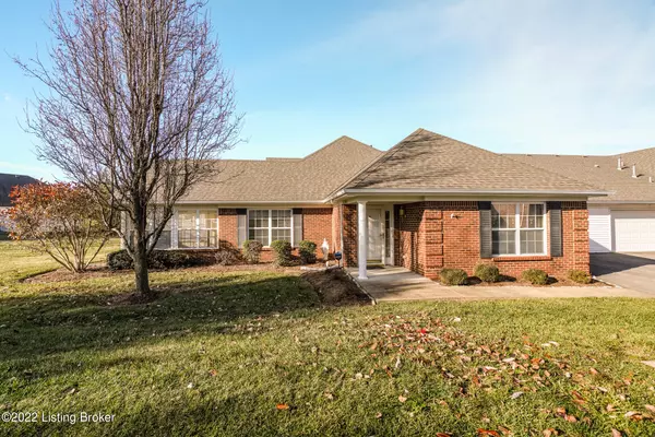 10244 Pine Glen Cir, Louisville, KY 40291