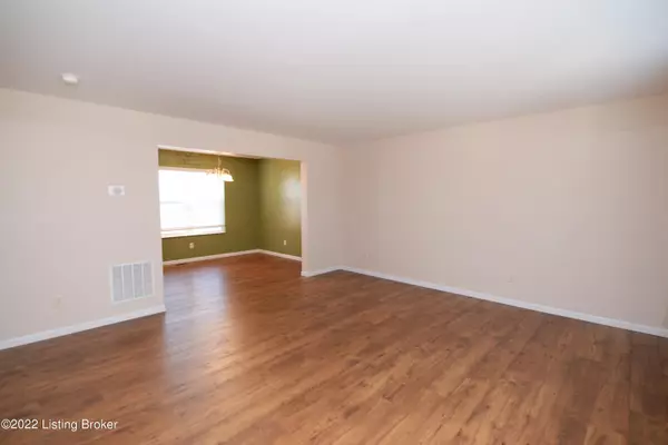 Florence, KY 41042,395 Sunnybrook Dr