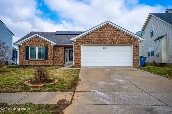 9808 Brooks Bend Rd, Louisville, KY 40258