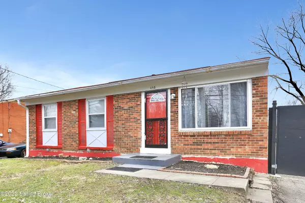 448 Blossom Rd, Louisville, KY 40229