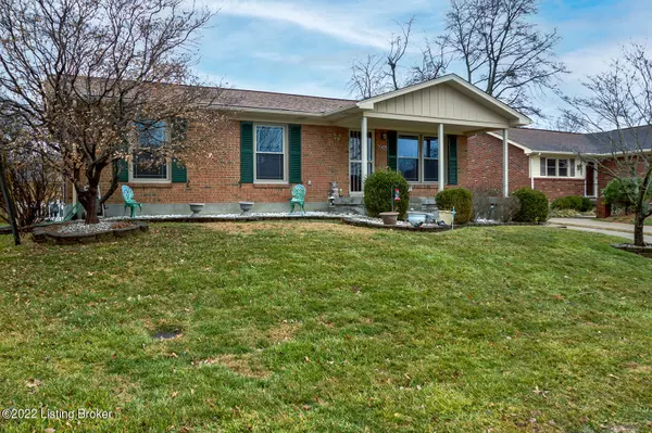 Louisville, KY 40219,7905 Pickwick Ln