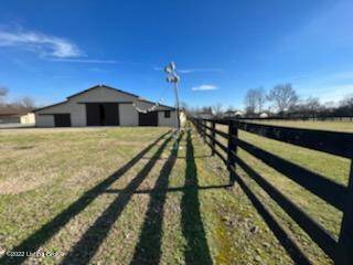 Louisville, KY 40214,8009 Tolls Ave