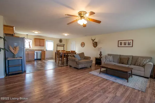 Cecilia, KY 42724,109 Zeus Rd
