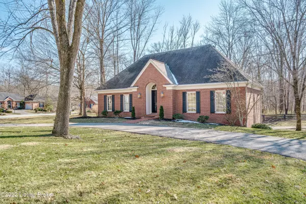 Prospect, KY 40059,6109 Deep Creek Dr