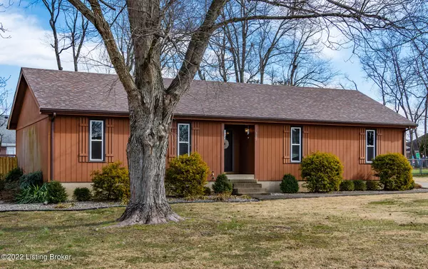 305 Gibraltar Dr, Shepherdsville, KY 40165