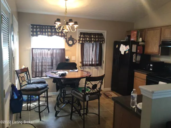 Louisville, KY 40216,3213 Welman Dr
