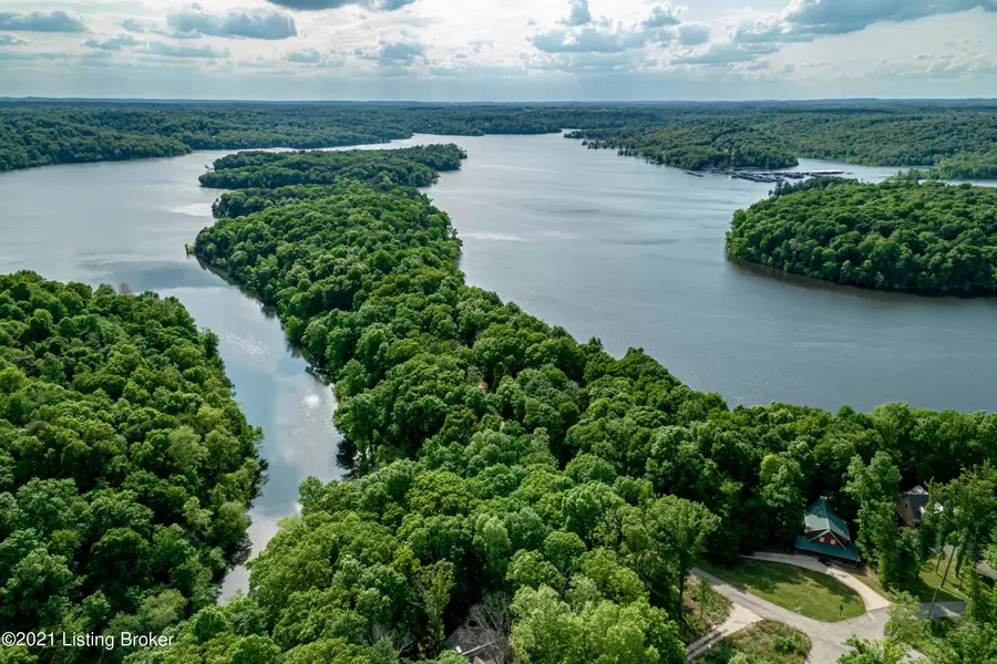 33 Florman Ct, Mammoth Cave, KY 42259