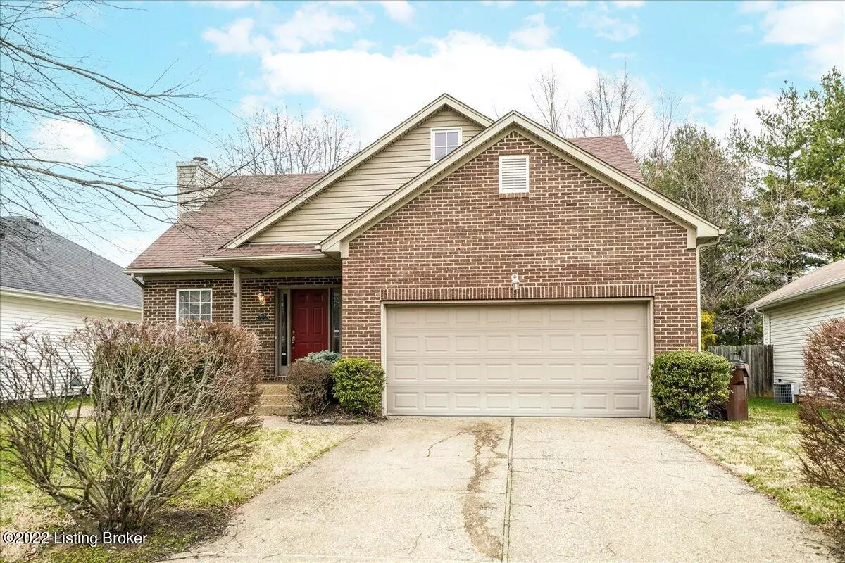 Louisville, KY 40242,9013 Holly Village Ct