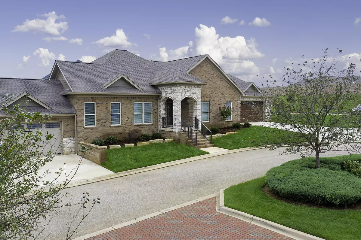 Louisville, KY 40245,14600 Hamilton Springs Cir