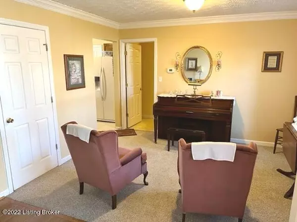 Nicholasville, KY 40356,312 Weslyn WAY