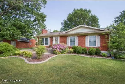 Louisville, KY 40207,6833 Green Meadow Cir