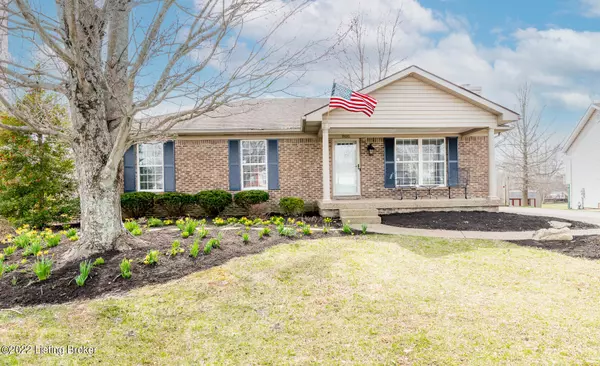 806 ROLLING RIDGE Cir, Simpsonville, KY 40067