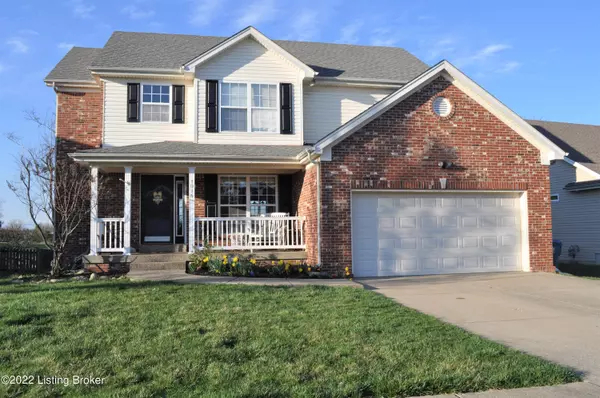 1016 Station Pointe Ln, Simpsonville, KY 40067