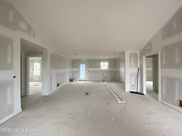 Bardstown, KY 40004,161 Marks Ln