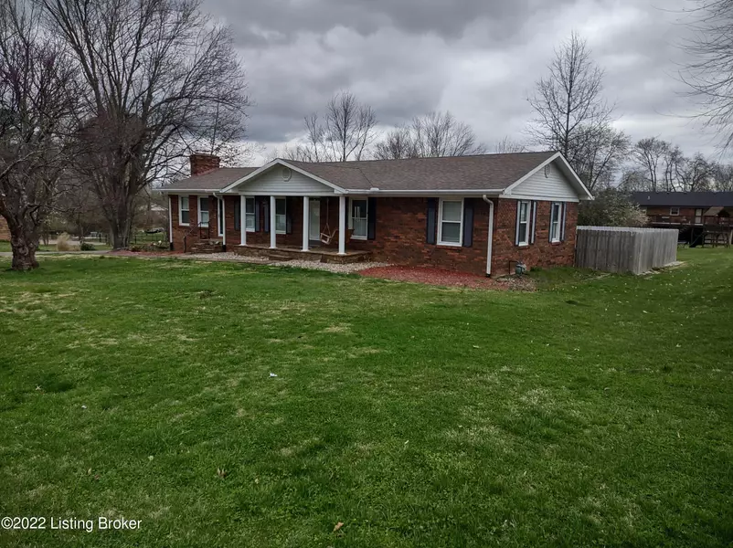 105 Moon Ave, Leitchfield, KY 42754