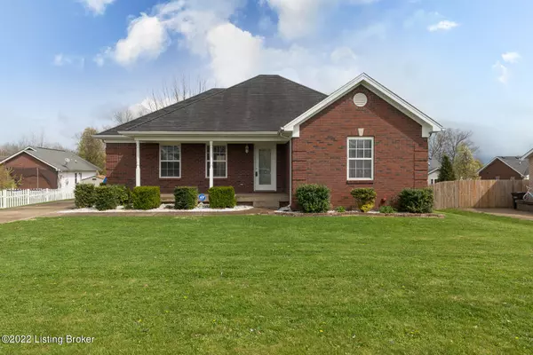 208 Farmview Dr, Mt Washington, KY 40047