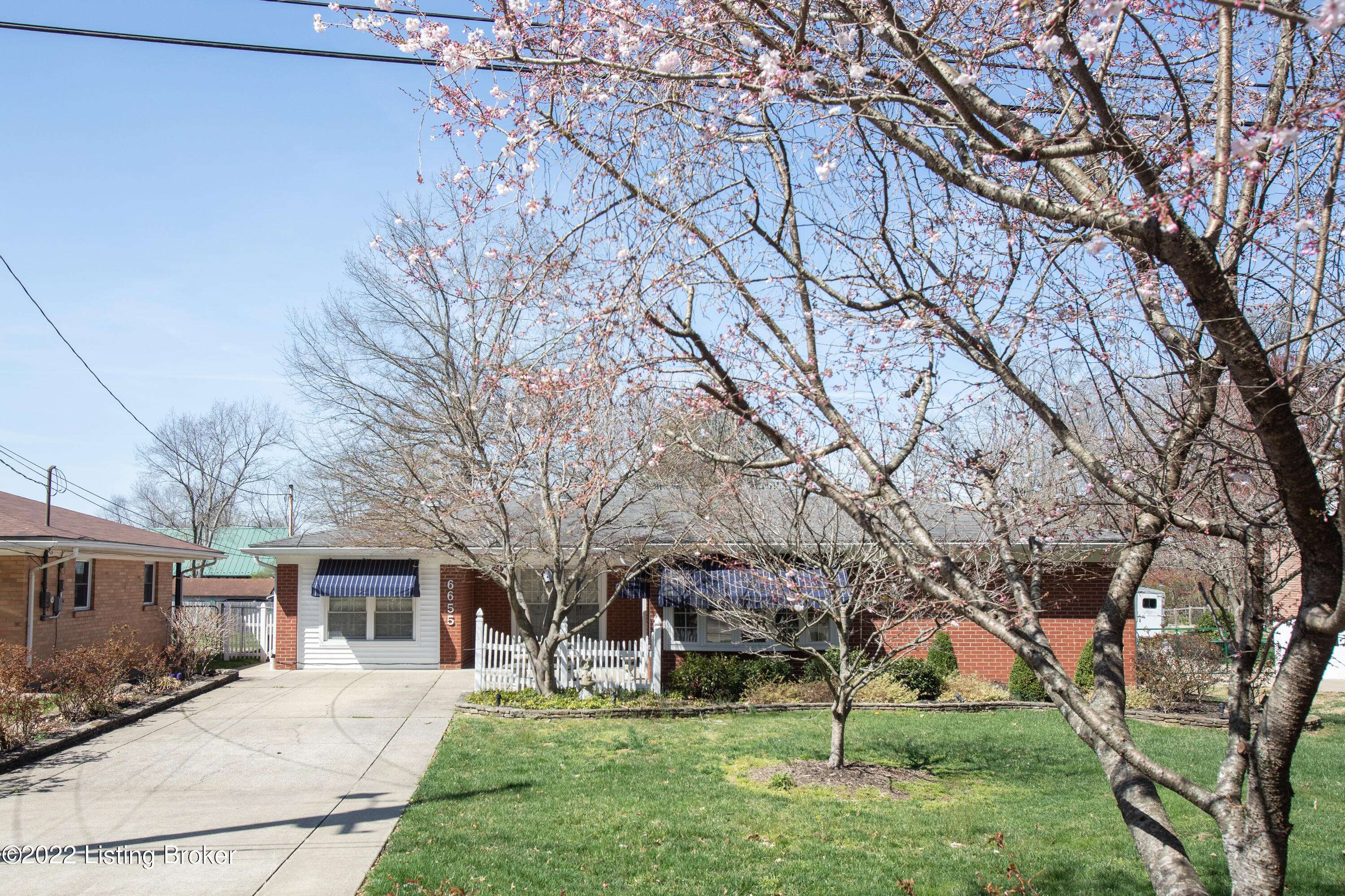 Louisville, KY 40214,6655 Iroquois Park Rd