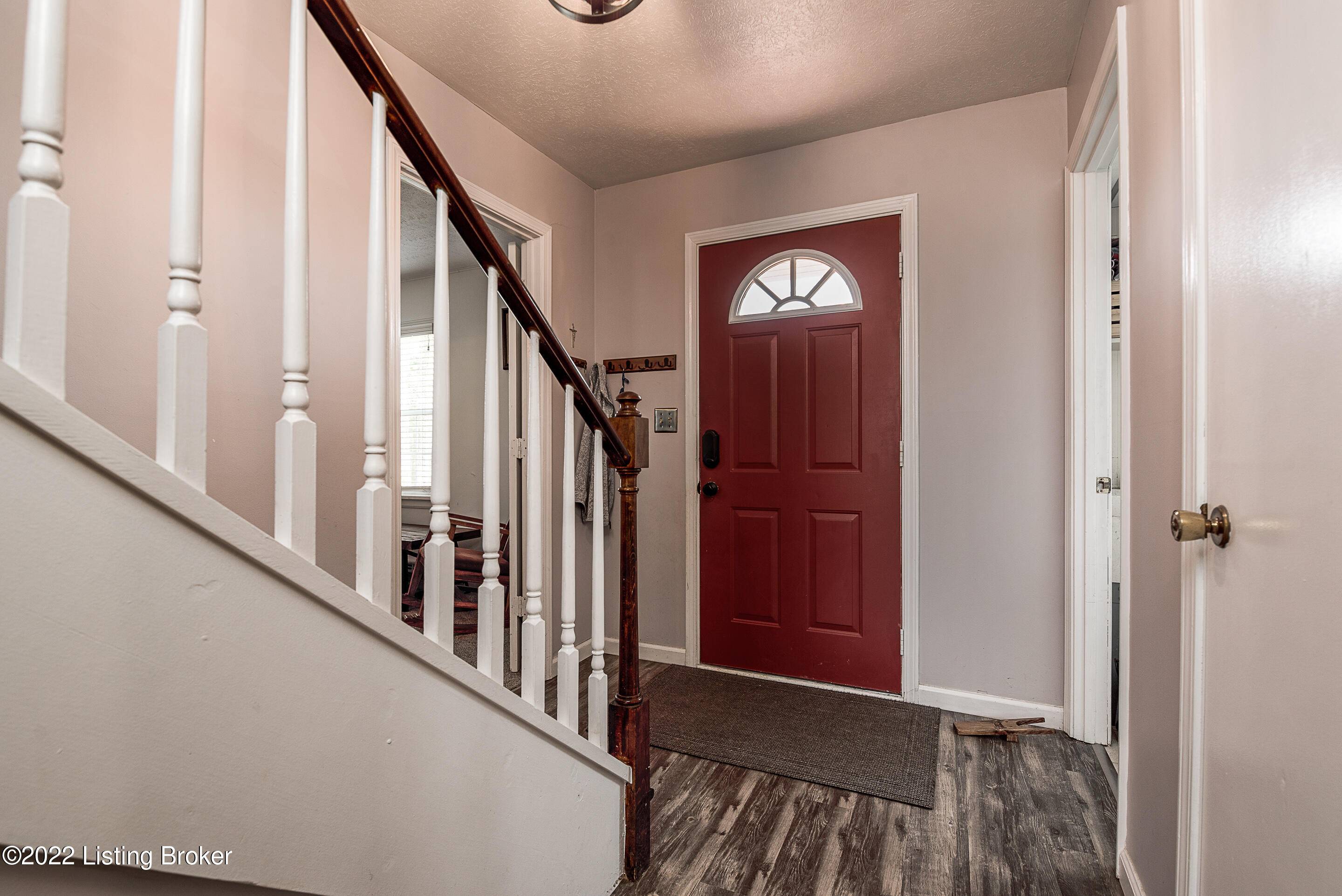 La Grange, KY 40031,1209 Lakewood Dr