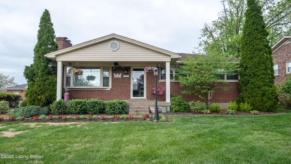 8101 Rory WAY, Louisville, KY 40219