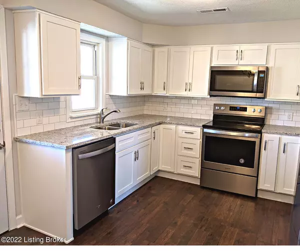 Shepherdsville, KY 40165,1062 W Blue Lick Rd