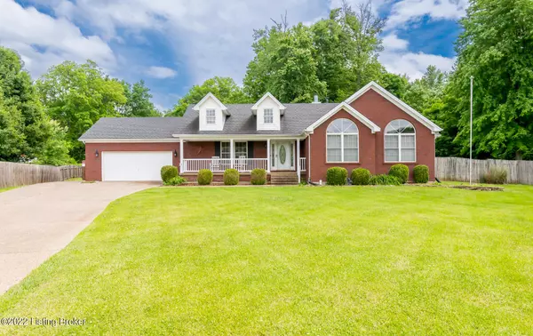 Louisville, KY 40272,13103 Woods Edge Ct