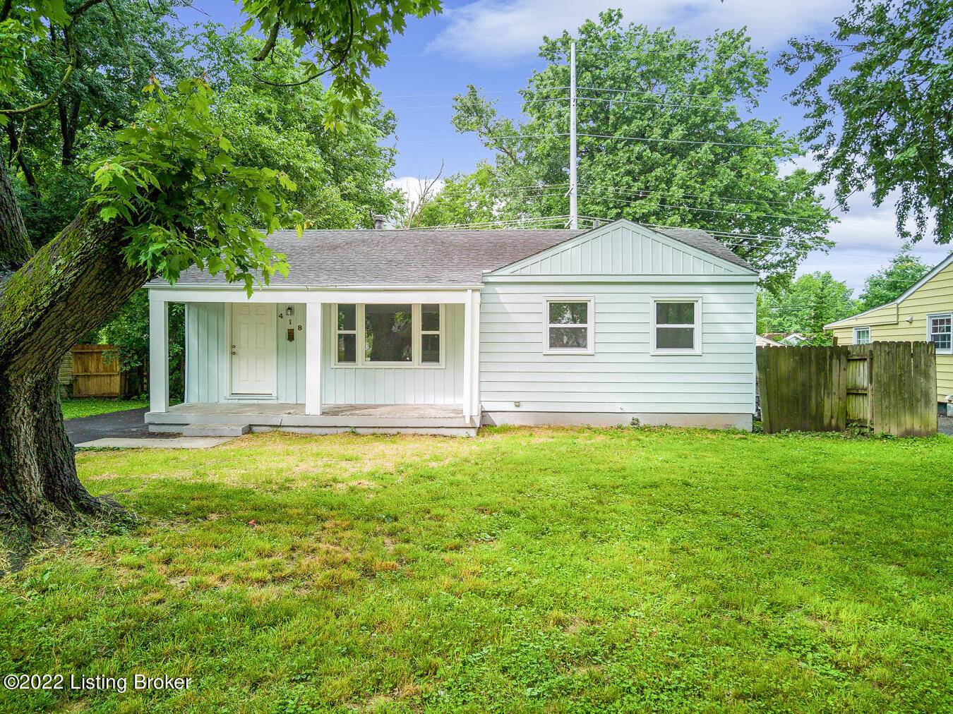 418 W Southside Ct, Louisville, KY 40214