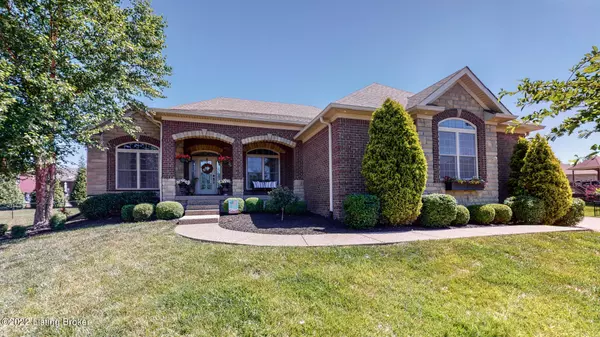 150 Apple Blossom Ct, Mt Washington, KY 40047