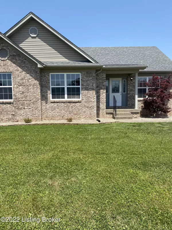 586 Tecumseh Dr, Shepherdsville, KY 40165