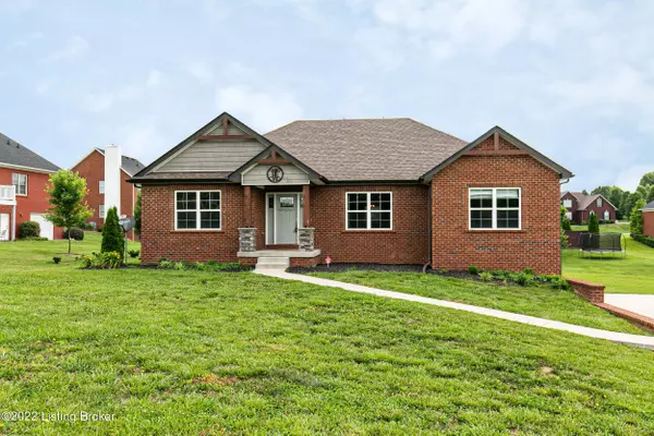 108 Warrington Dr, Bardstown, KY 40004