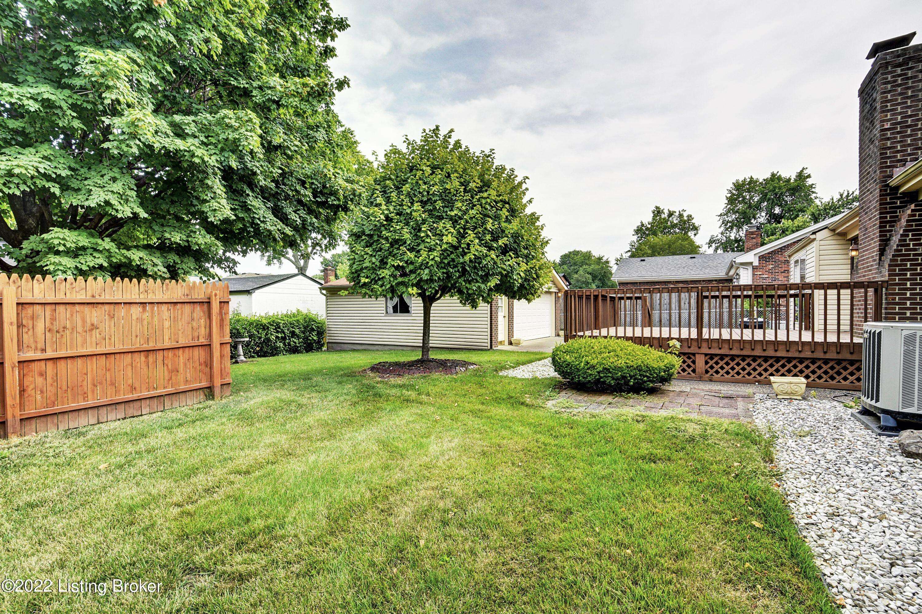 Louisville, KY 40207,6707 Windhurst Rd