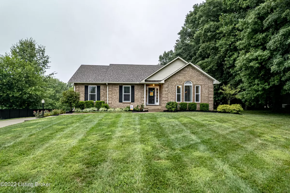 Elizabethtown, KY 42701,320 Poplar TRCE