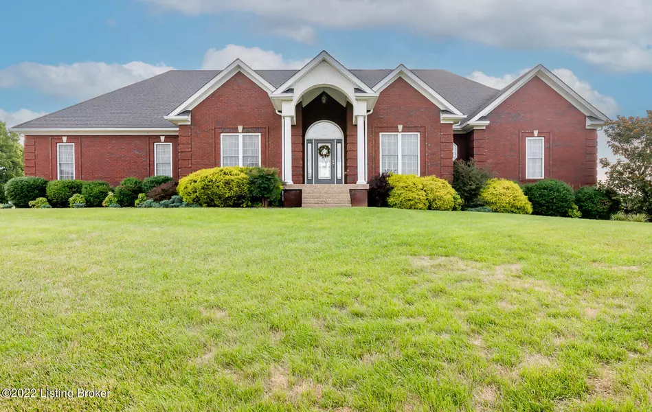 200 Peach Orchard Cir, Fisherville, KY 40023