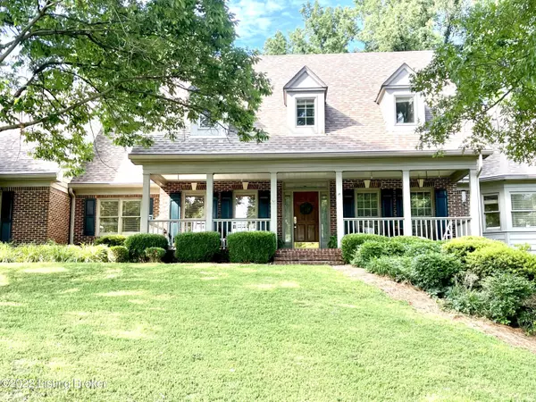 7103 Hunting Creek Dr, Prospect, KY 40059