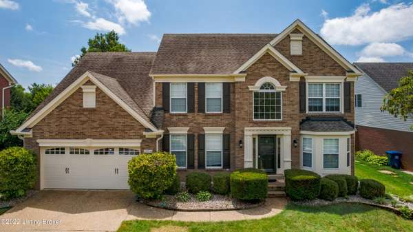 3904 Spring Valley WAY, Louisville, KY 40241