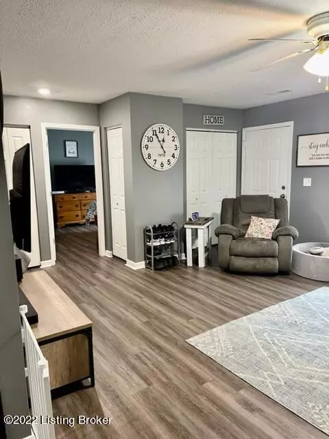 Leitchfield, KY 42754,817 Carwile Dr