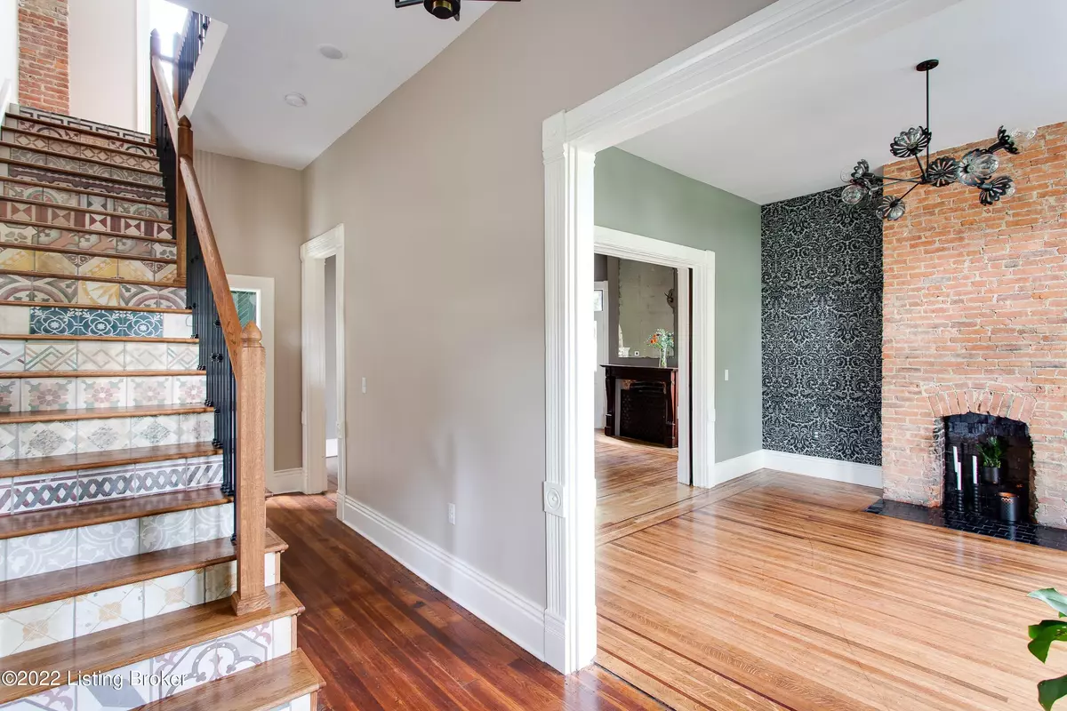 Louisville, KY 40214,4556 S 3rd St