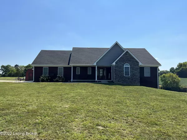 8 Overlook Ct, Taylorsville, KY 40071