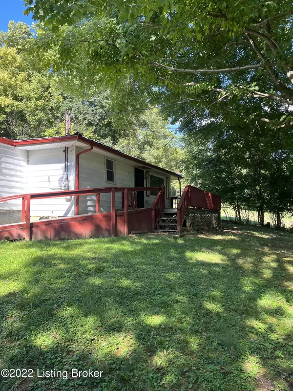 3721 Blevins Gap Rd, Louisville, KY 40272