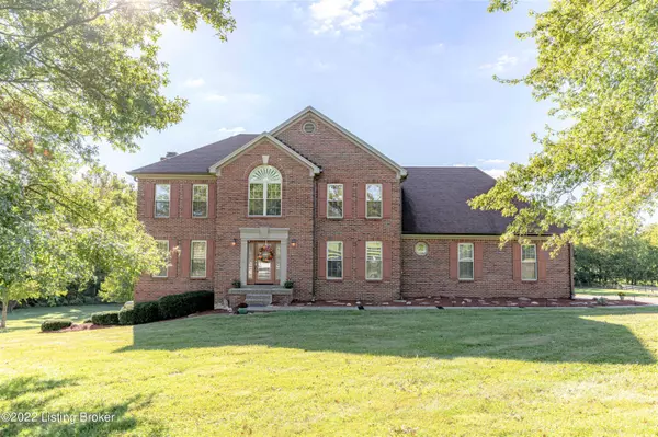 143 Fields Ln, Simpsonville, KY 40067