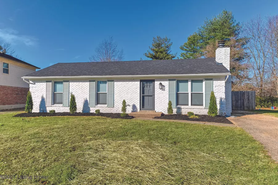 5008 Winding Spring Cir, Louisville, KY 40245