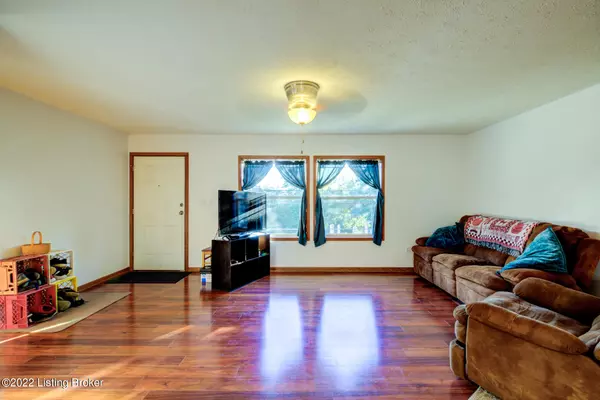 Webster, KY 40176,483 Jack Chappel Rd