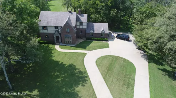 Richmond, KY 40475,419 Adams Ln