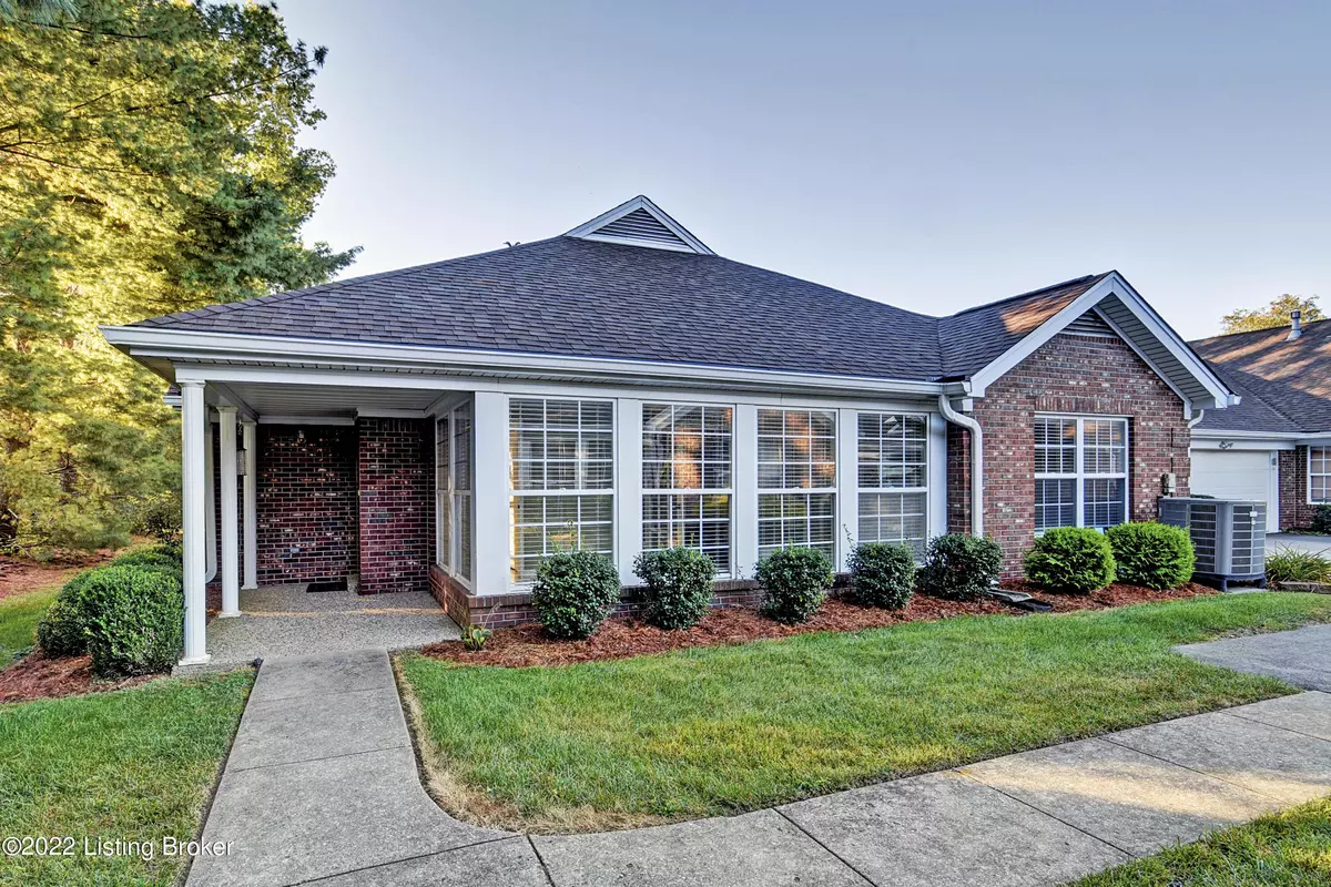 Louisville, KY 40223,10602 Eagle Pines Ln