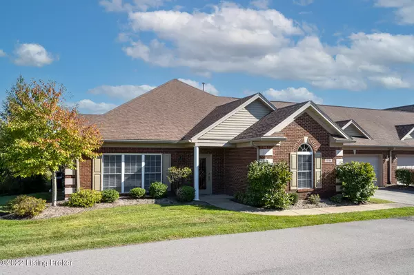 1038 Grazing Meadows Ln, Louisville, KY 40245