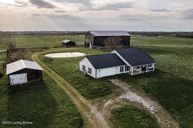 323 Providence Rd, Harrodsburg, KY 40330