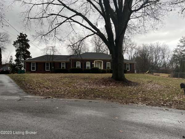 13302 River Bluff Ct, Prospect, KY 40059