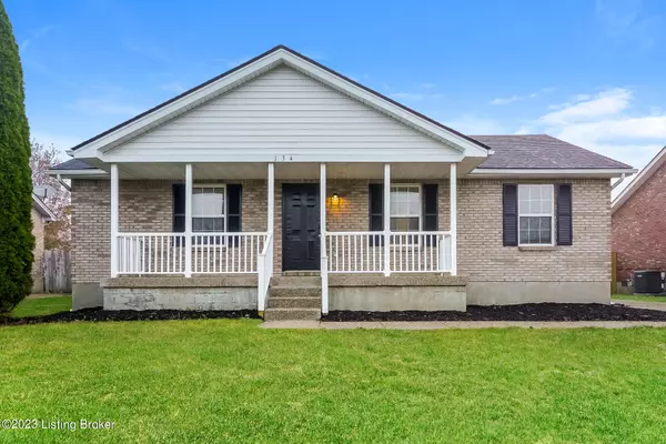 134 Beechnut Ct, Shepherdsville, KY 40165