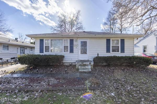 2402 Briargate Ave, Louisville, KY 40216