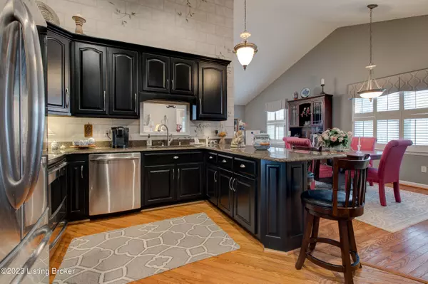 Lexington, KY 40503,392 Cromwell WAY