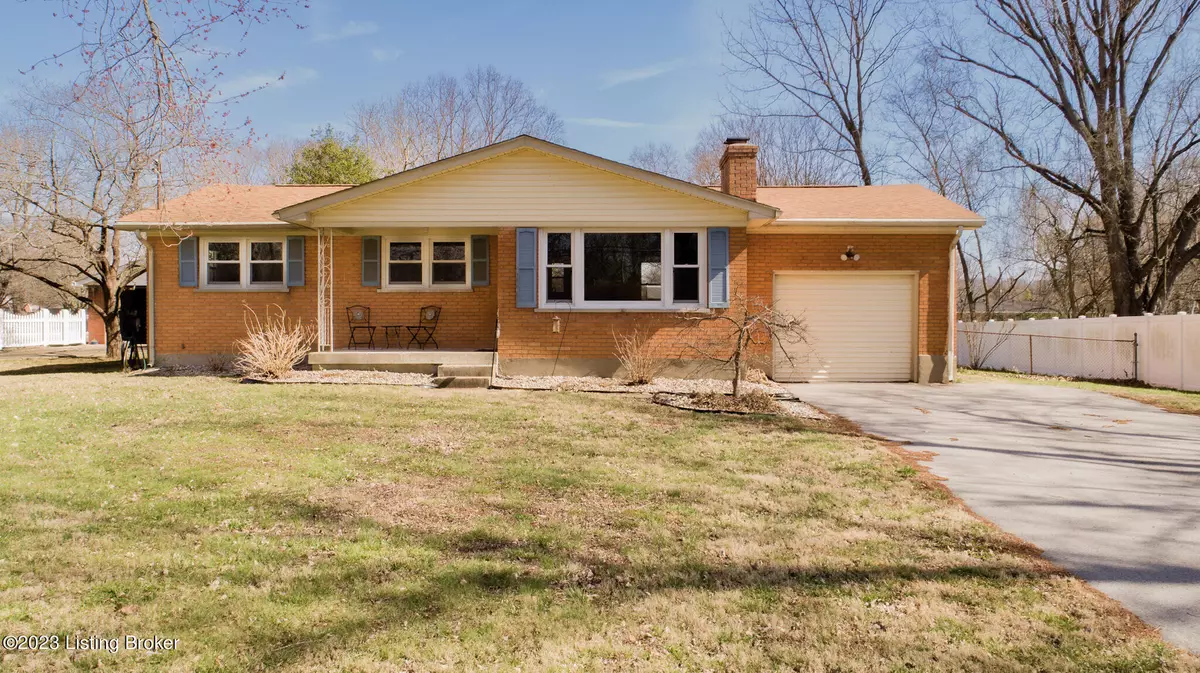 Louisville, KY 40272,10309 Sunlight Ln